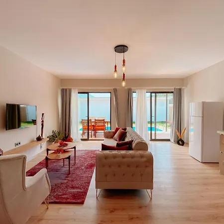 Stone 2 Hotel 4*